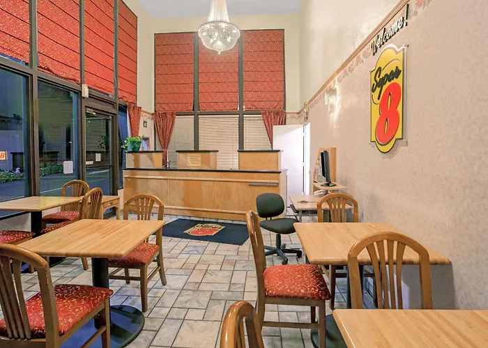 Top-Rated Hotels in Yreka